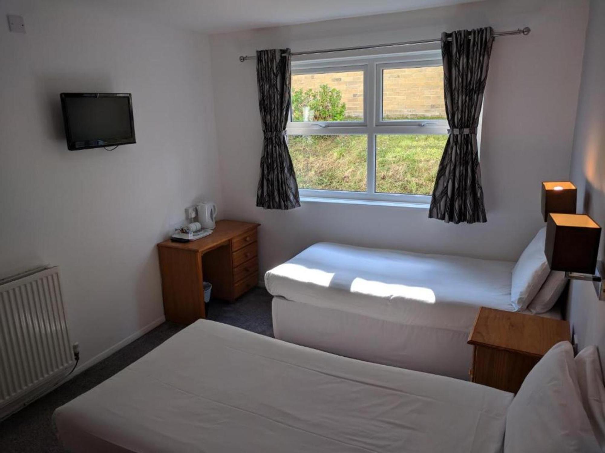 Mayfair Hotel - Isle Of Wight 尚克林 外观 照片