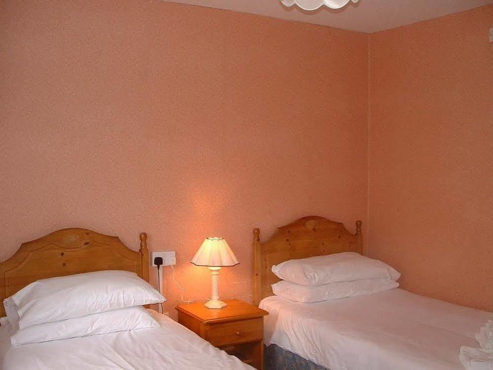 Mayfair Hotel - Isle Of Wight 尚克林 外观 照片